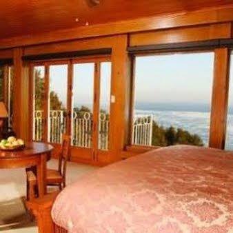 Relais & Chateaux Auberge La Pinsonniere Ла-Мальбе Екстер'єр фото